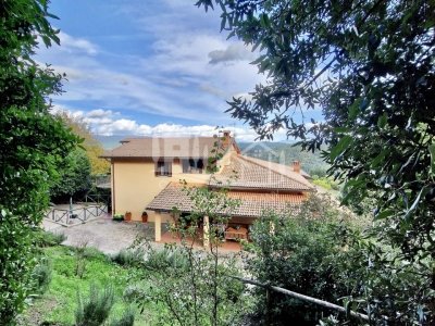 casa indipendente in vendita a Castel San Niccolò