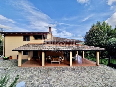 casa indipendente in vendita a Castel San Niccolò