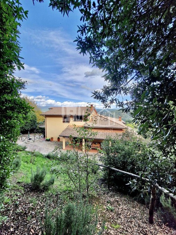 casa indipendente in vendita a Castel San Niccolò