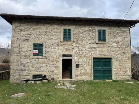 casa indipendente in vendita a Castel San Niccolò in zona Caiano