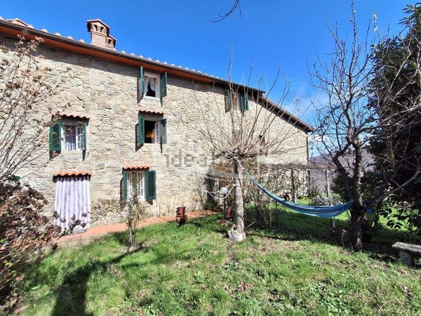 quadrivano in vendita a Castel San Niccolò