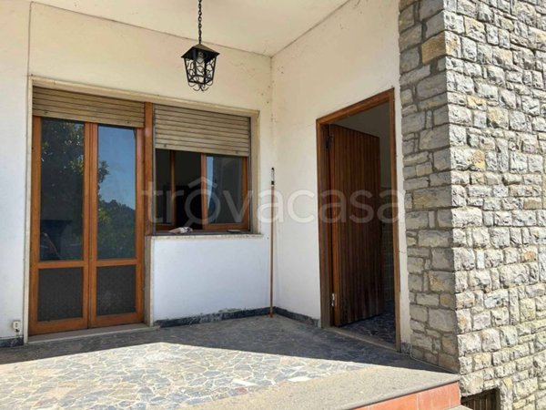 appartamento in vendita a Castel San Niccolò in zona Borgo alla Collina