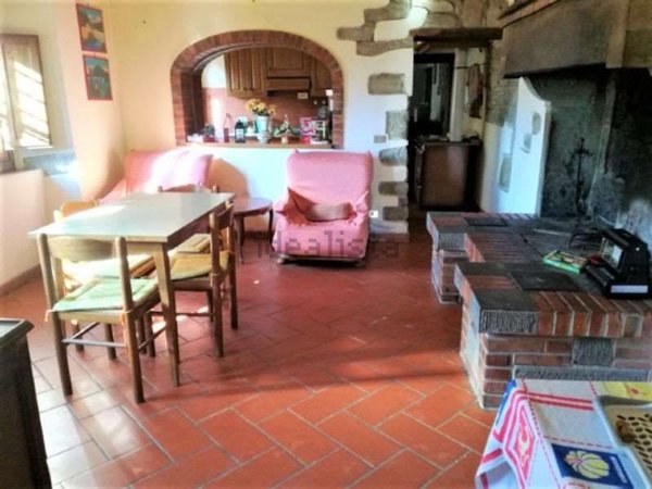 casa indipendente in vendita a Castiglion Fibocchi in zona Gello Biscardo