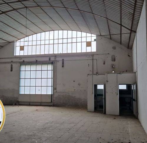 locale commerciale in vendita a Castiglion Fibocchi