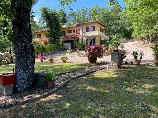 casa indipendente in vendita a Castiglion Fibocchi in zona Gello Biscardo