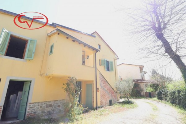 casa indipendente in vendita a Castiglion Fibocchi in zona Gello Biscardo