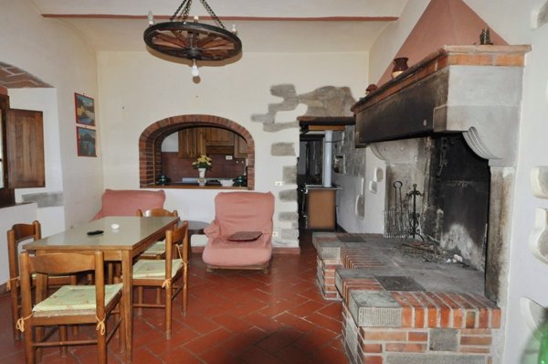 casa indipendente in vendita a Castiglion Fibocchi in zona Gello Biscardo
