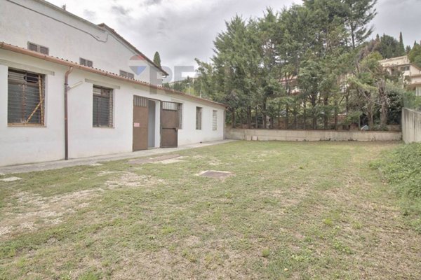 locale commerciale in vendita a Castiglion Fibocchi