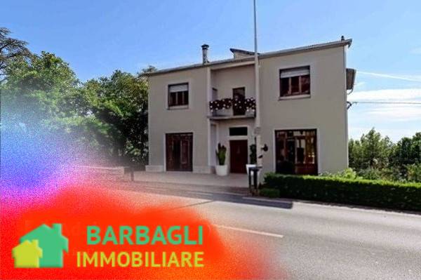 casa indipendente in vendita a Castiglion Fiorentino