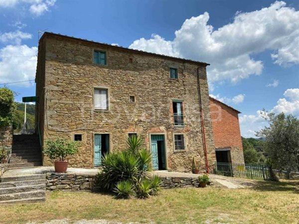 casa indipendente in vendita a Castiglion Fiorentino in zona Mammi