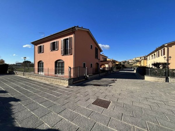 casa indipendente in vendita a Castiglion Fiorentino