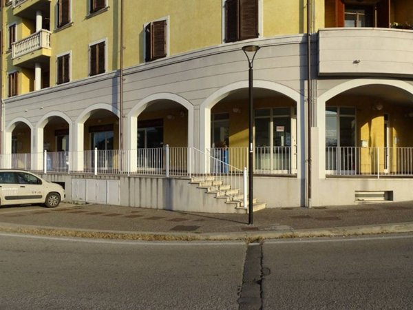 negozio in vendita a Castiglion Fiorentino