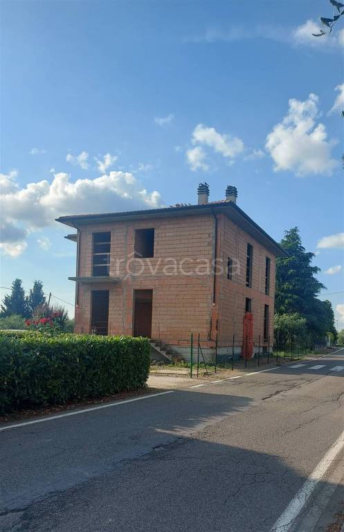 casa indipendente in vendita a Castiglion Fiorentino in zona Brolio