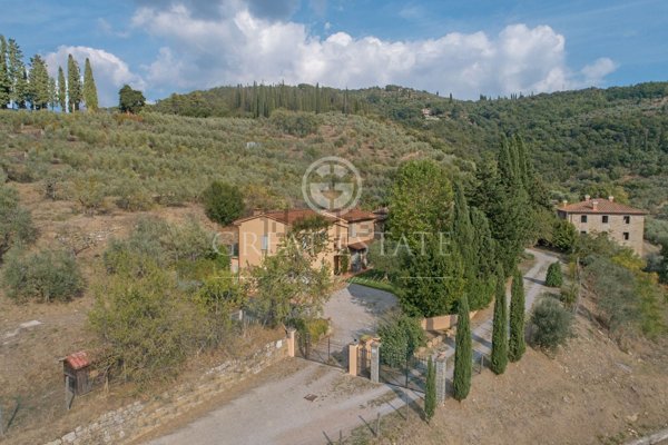 casa indipendente in vendita a Castiglion Fiorentino