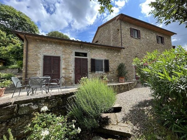 casa indipendente in vendita a Castiglion Fiorentino