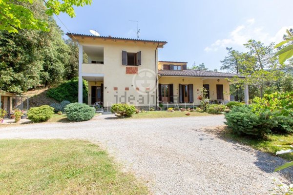 casale in vendita a Castiglion Fiorentino