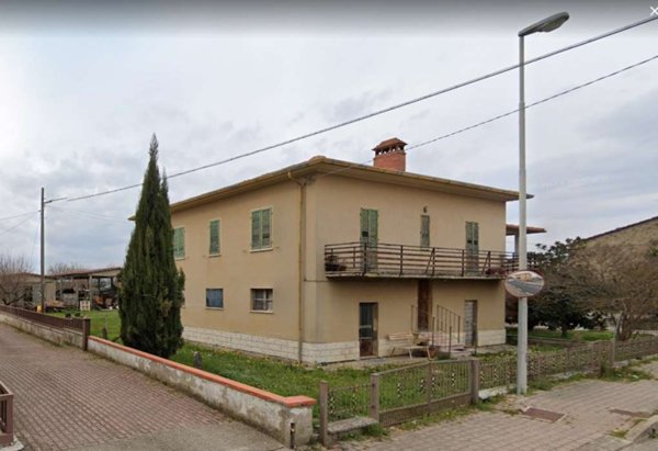 casa indipendente in vendita a Castiglion Fiorentino in zona Castroncello