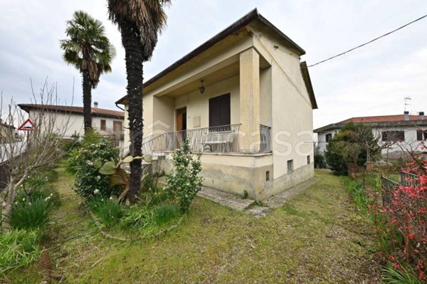 casa indipendente in vendita a Castiglion Fiorentino