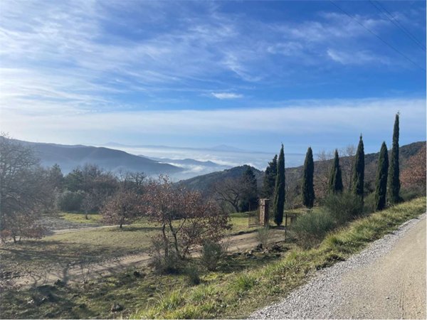 casa indipendente in vendita a Castiglion Fiorentino