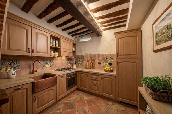 casa indipendente in vendita a Castiglion Fiorentino