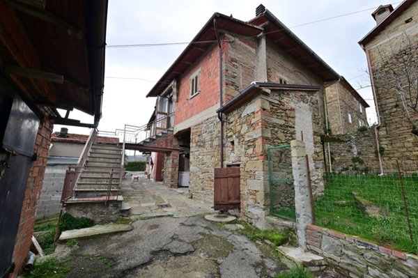 pentavano in vendita a Castiglion Fiorentino