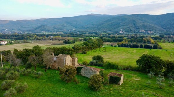 casale in vendita a Castiglion Fiorentino