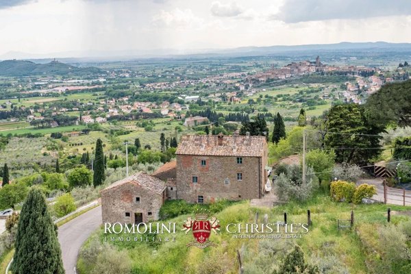 casa indipendente in vendita a Castiglion Fiorentino