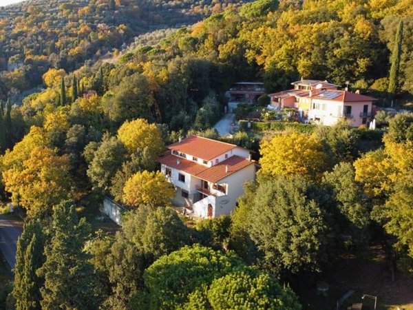 casa indipendente in vendita a Castiglion Fiorentino