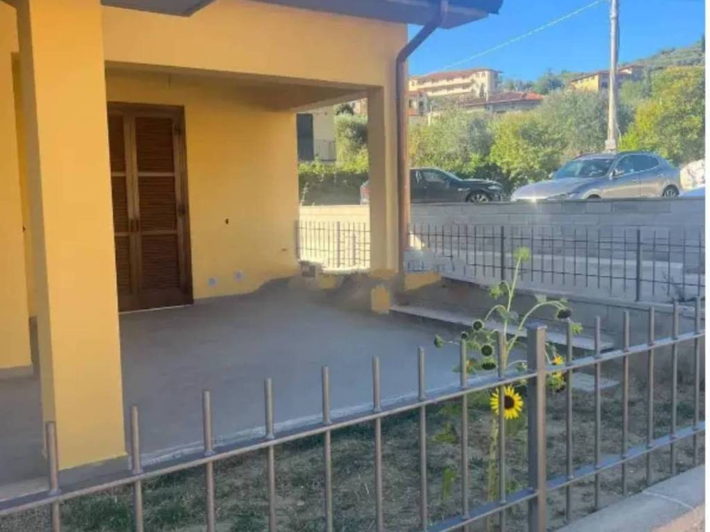 casa indipendente in vendita a Castiglion Fiorentino