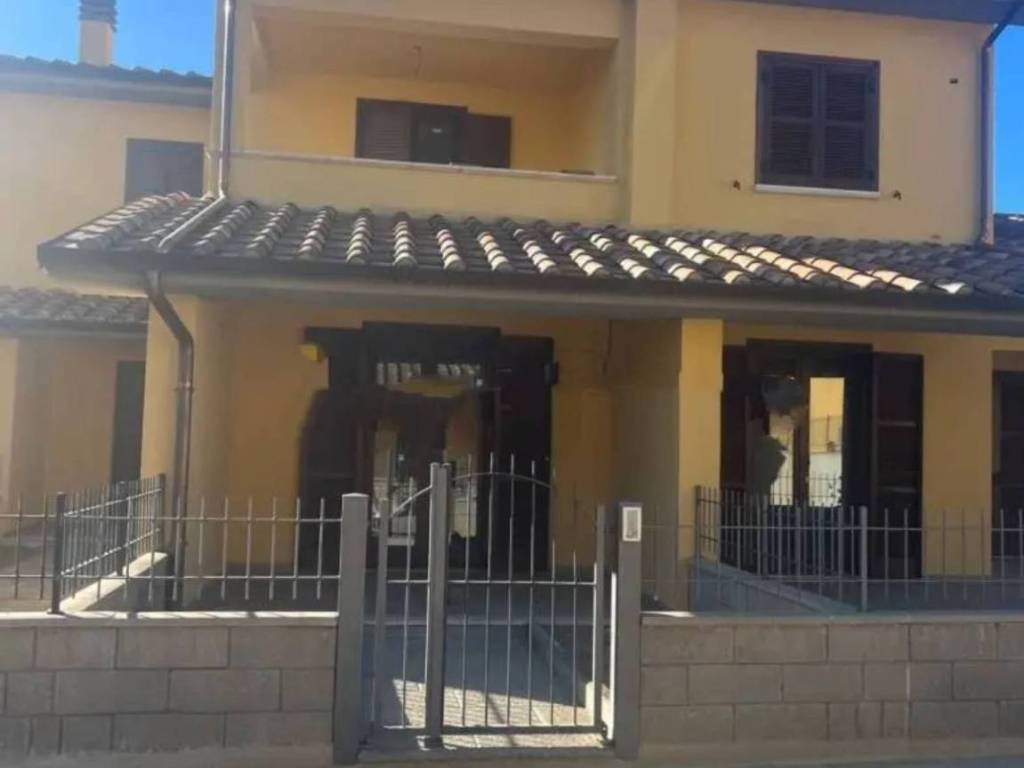 casa indipendente in vendita a Castiglion Fiorentino