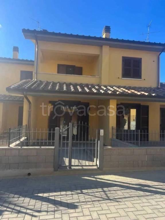 casa indipendente in vendita a Castiglion Fiorentino
