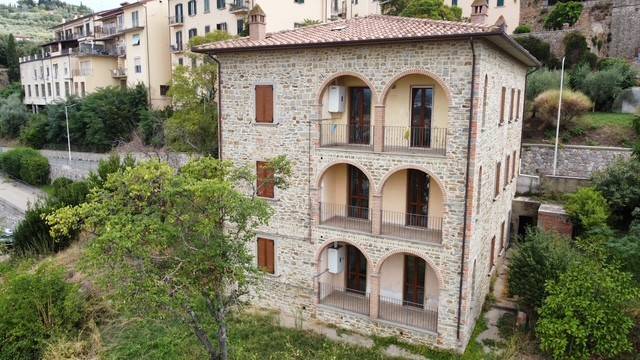 casa indipendente in vendita a Castiglion Fiorentino