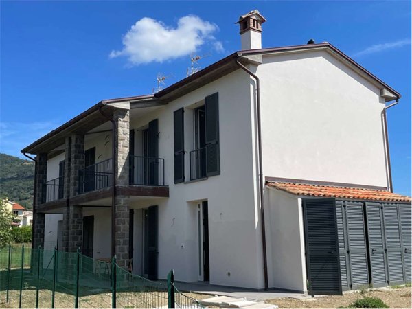 casa indipendente in vendita a Castiglion Fiorentino