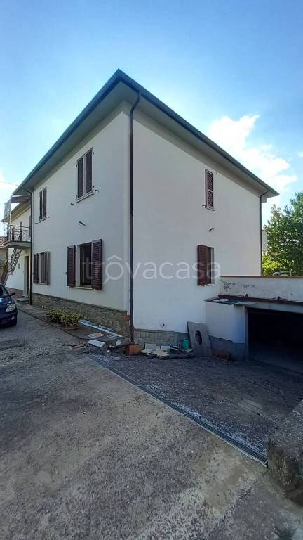 casa indipendente in vendita a Castiglion Fiorentino