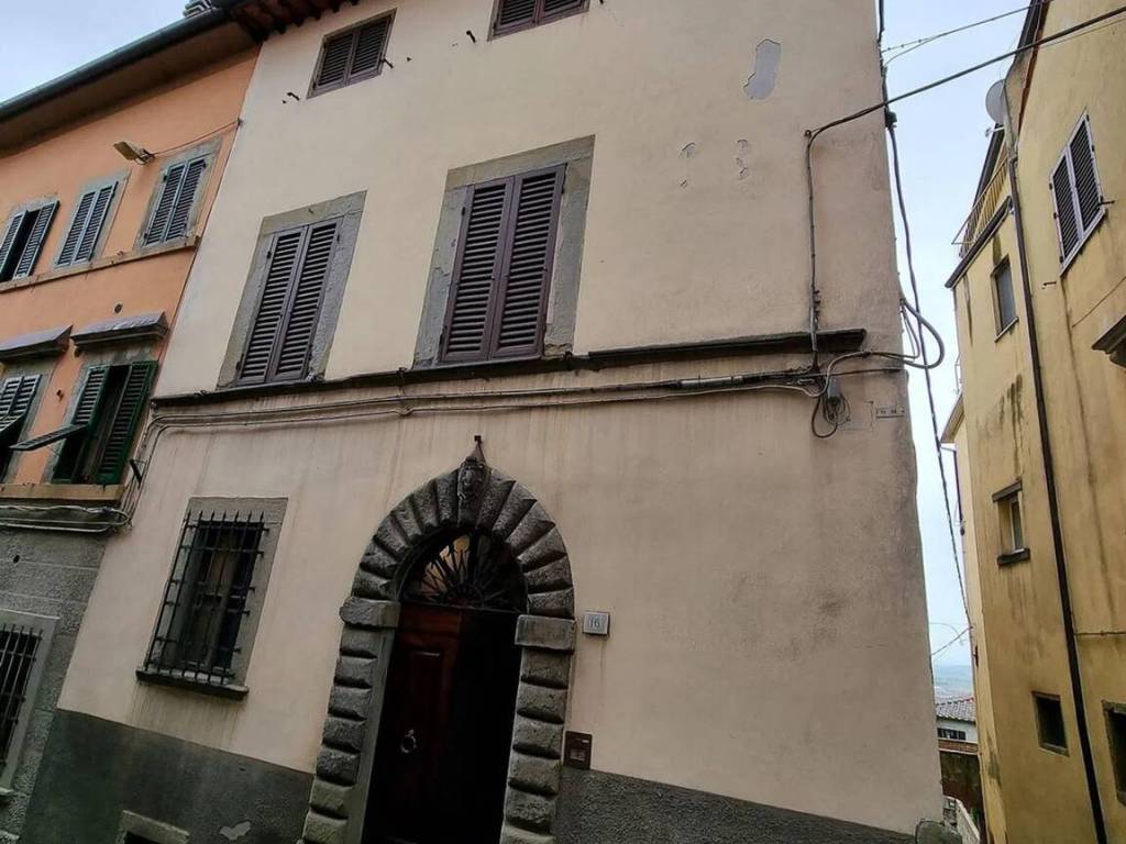casa indipendente in vendita a Castiglion Fiorentino