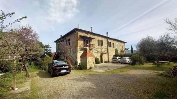 casa indipendente in vendita a Castiglion Fiorentino