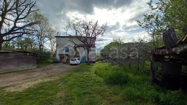 casa indipendente in vendita a Castiglion Fiorentino