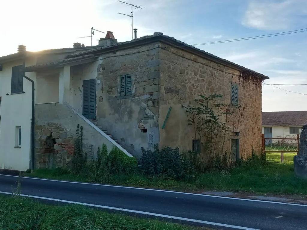 appartamento in vendita a Castiglion Fiorentino in zona La Nave