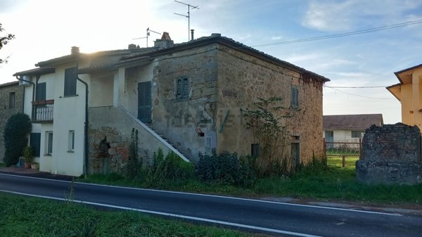 appartamento in vendita a Castiglion Fiorentino in zona La Nave