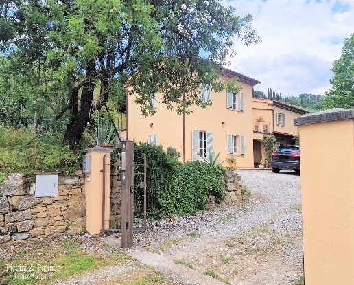 casa indipendente in vendita a Castiglion Fiorentino