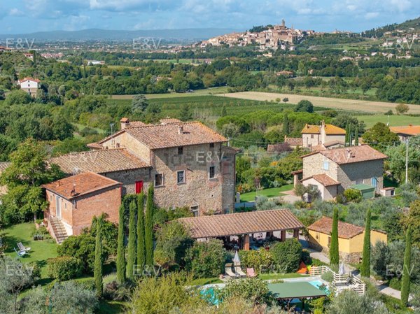 casale in vendita a Castiglion Fiorentino