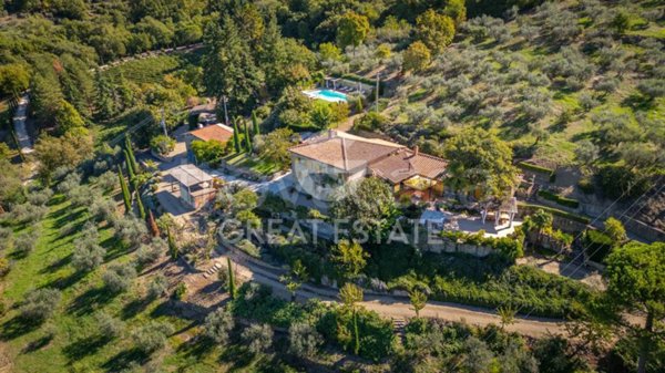 casa indipendente in vendita a Castiglion Fiorentino