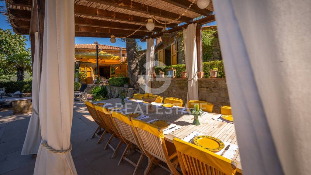 casa indipendente in vendita a Castiglion Fiorentino