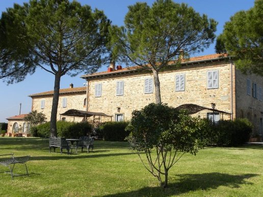 negozio in vendita a Castiglion Fiorentino in zona Brolio