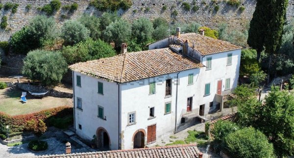 casa indipendente in vendita a Castiglion Fiorentino