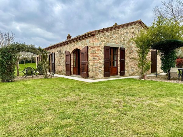 casa indipendente in vendita a Castiglion Fiorentino