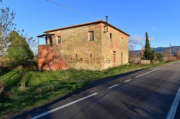 casa indipendente in vendita a Castiglion Fiorentino
