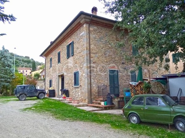 casa indipendente in vendita a Castiglion Fiorentino
