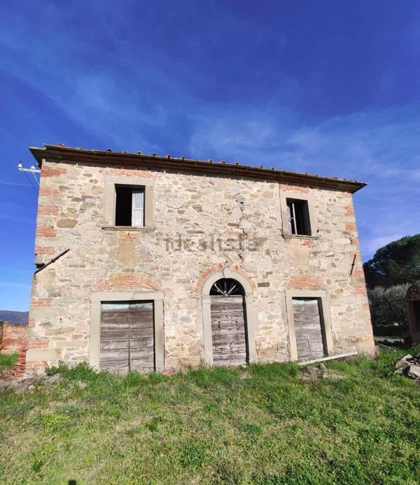 casa indipendente in vendita a Castiglion Fiorentino