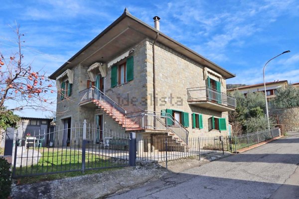 casa indipendente in vendita a Castiglion Fiorentino